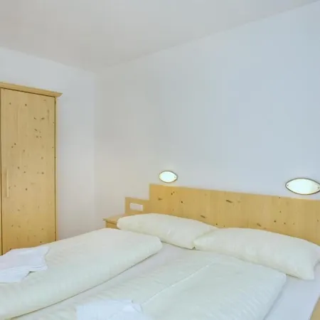 Schoeneben Haus Sonneck Tatil Evi
