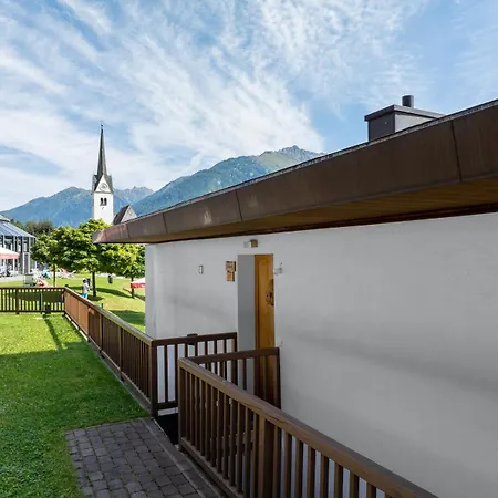 Schoeneben Haus Sonneck 瓦尔德平古